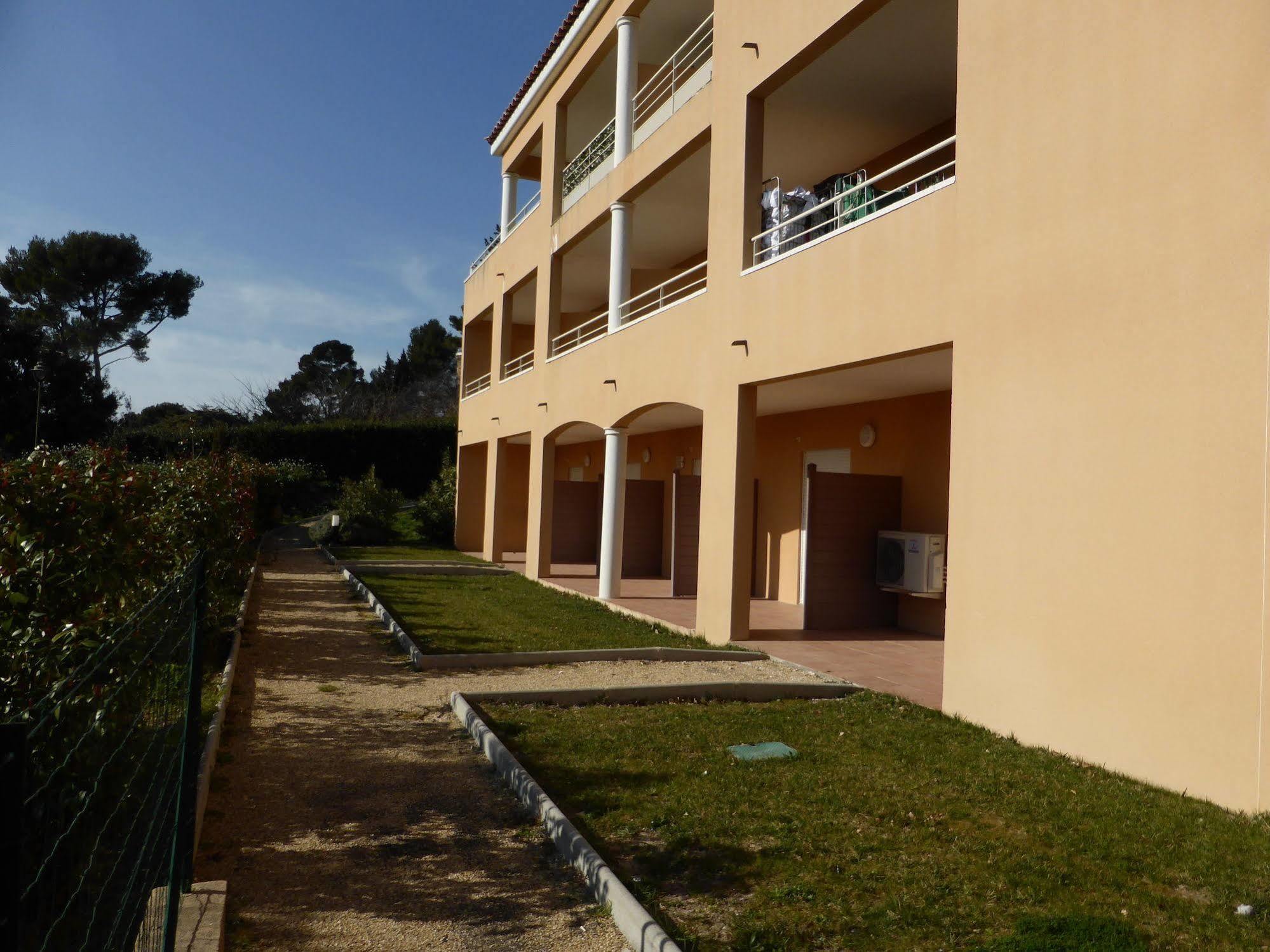 The Originals City, Hotel Cote Sud, Marseille Est Allauch Exterior foto